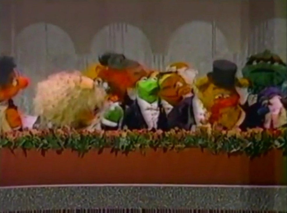 The Muppets crying in The Muppets A Celebration of 30 ...