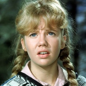 Mary Grant in In Search of the Castaways