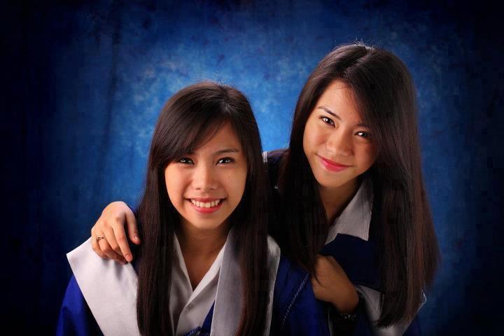 Best friend help masturbation