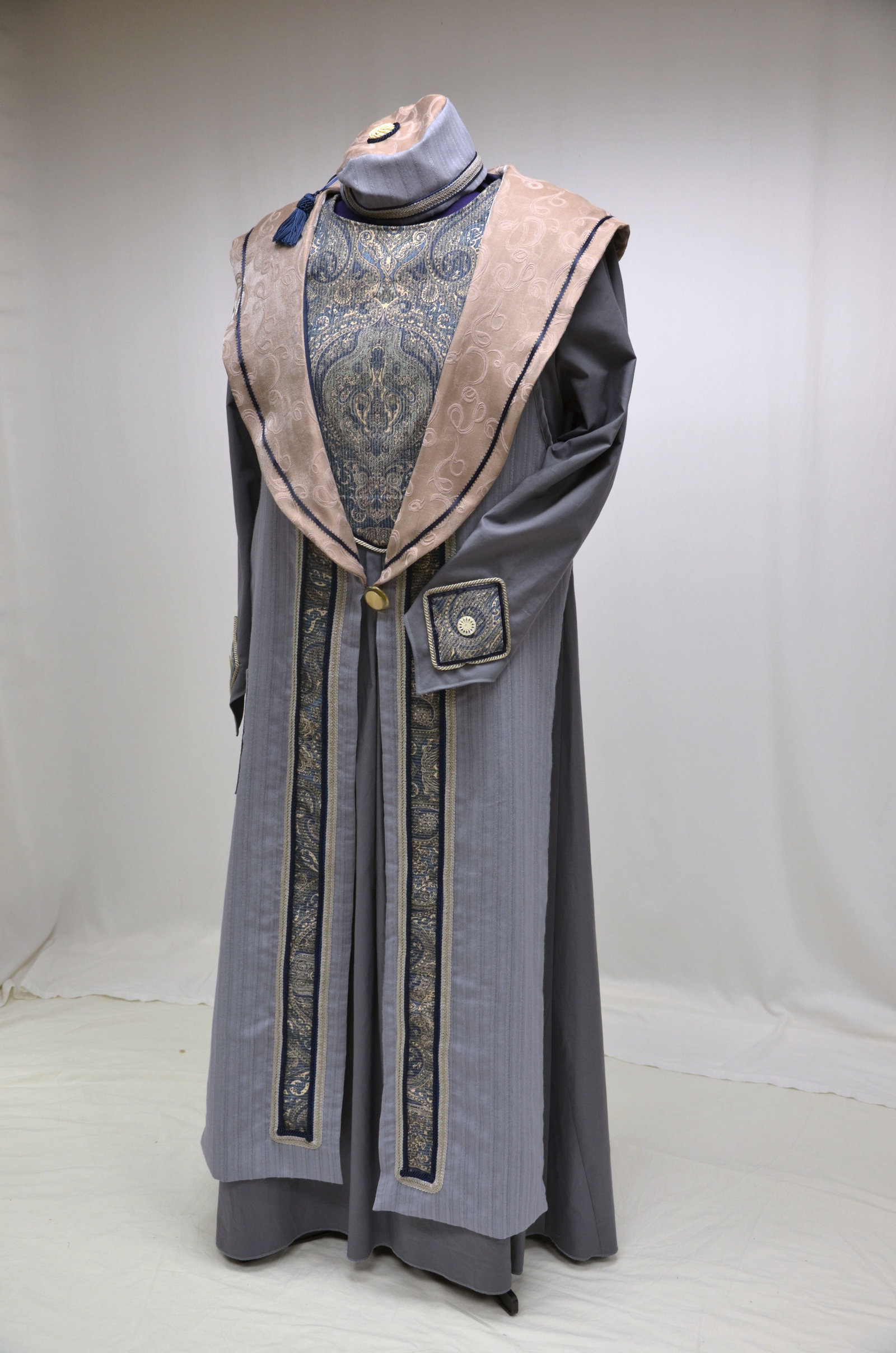 Robes of Sarenrae | Caleb's Pathfinder Campaign Wiki | FANDOM powered ...
