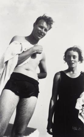 Julian Bell and Elizabeth Watson