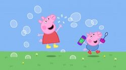 Peppa-pig-and-george-playing-with bubbles-jpg