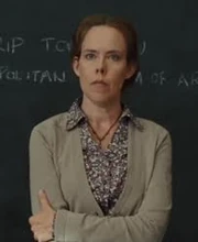 Résultat de recherche d'images pour "percy jackson et le voleur de foudre Madame Dodds"