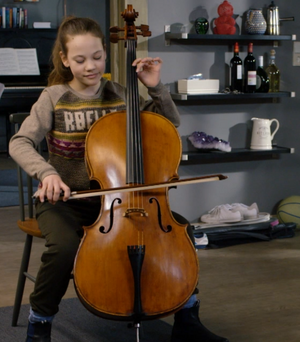 Kira und das Cello