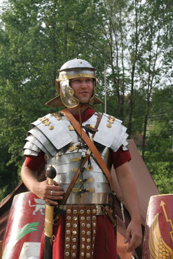 Roman soldier in lorica segmentata 1