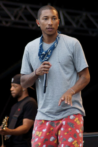 File:Pharrell Williams 01.jpg