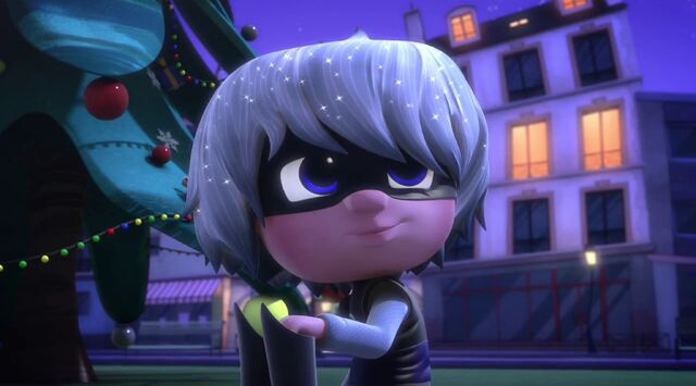 File:Luna Girl's cute eyes.jpeg