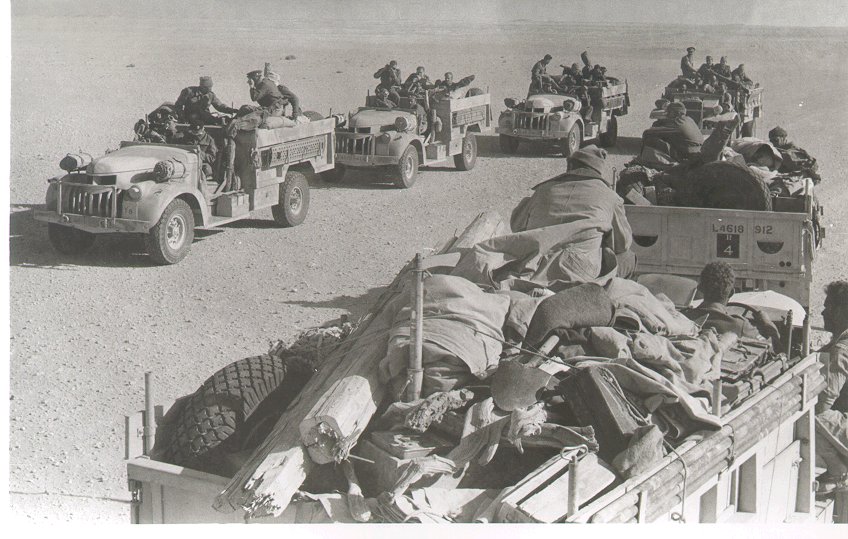 Two lrdg patrols meet5