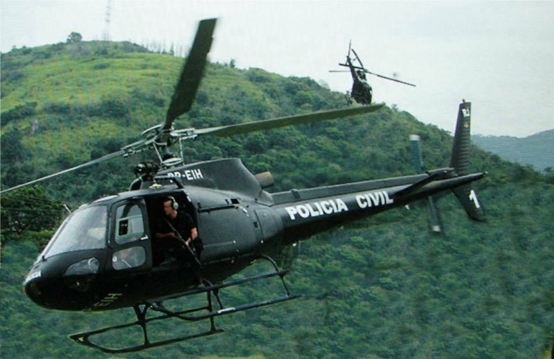 Resultado de imagem para helicoptero da policia civil do rio