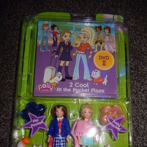 polly pocket pia