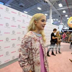 Beautycon New York City Poppy Wiki Fandom