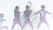Zyuohger vs Ninninger Red Racer