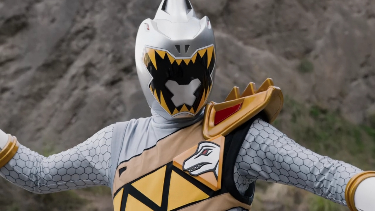 power rangers dino charge silver ranger toy