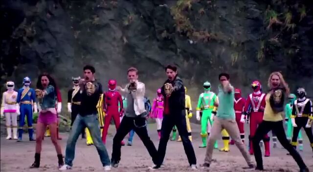 File:Mega Rangers Unmorpher.jpg