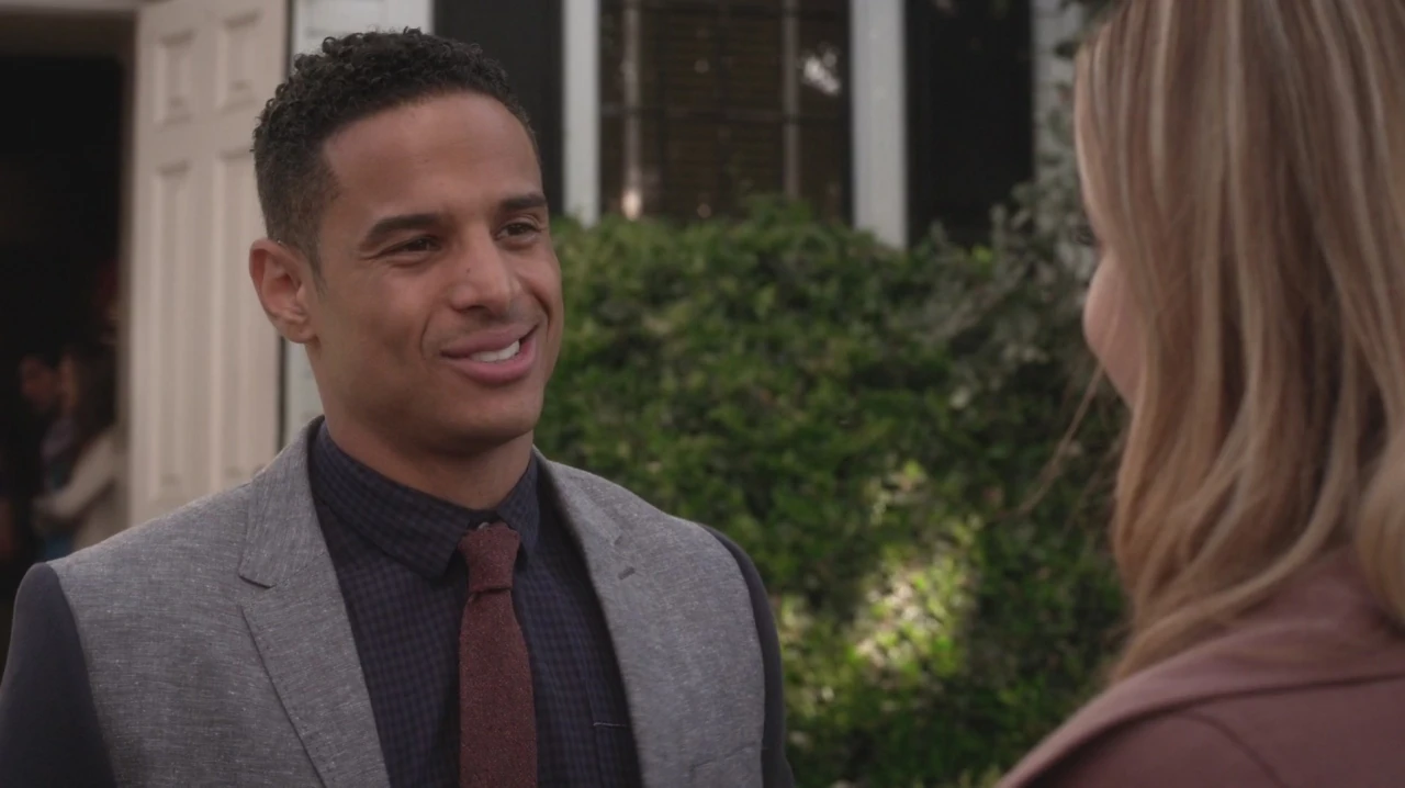 Lorenzo Calderon Wiki Pretty Little Liars FANDOM powered by Wikia