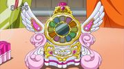 Smile.royal.clock (1)