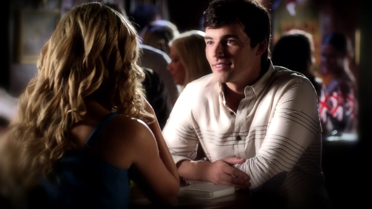 Board Shorts Pretty Little Liars Wiki FANDOM powered by Wikia