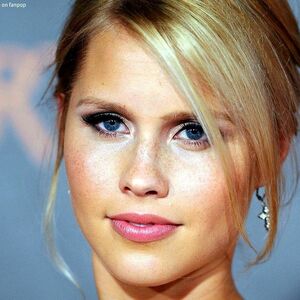 Claire Holt Gallery Pretty Little Liars Wiki Fandom