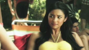 Emily Fields Pretty Little Liars Wiki Fandom Images, Photos, Reviews