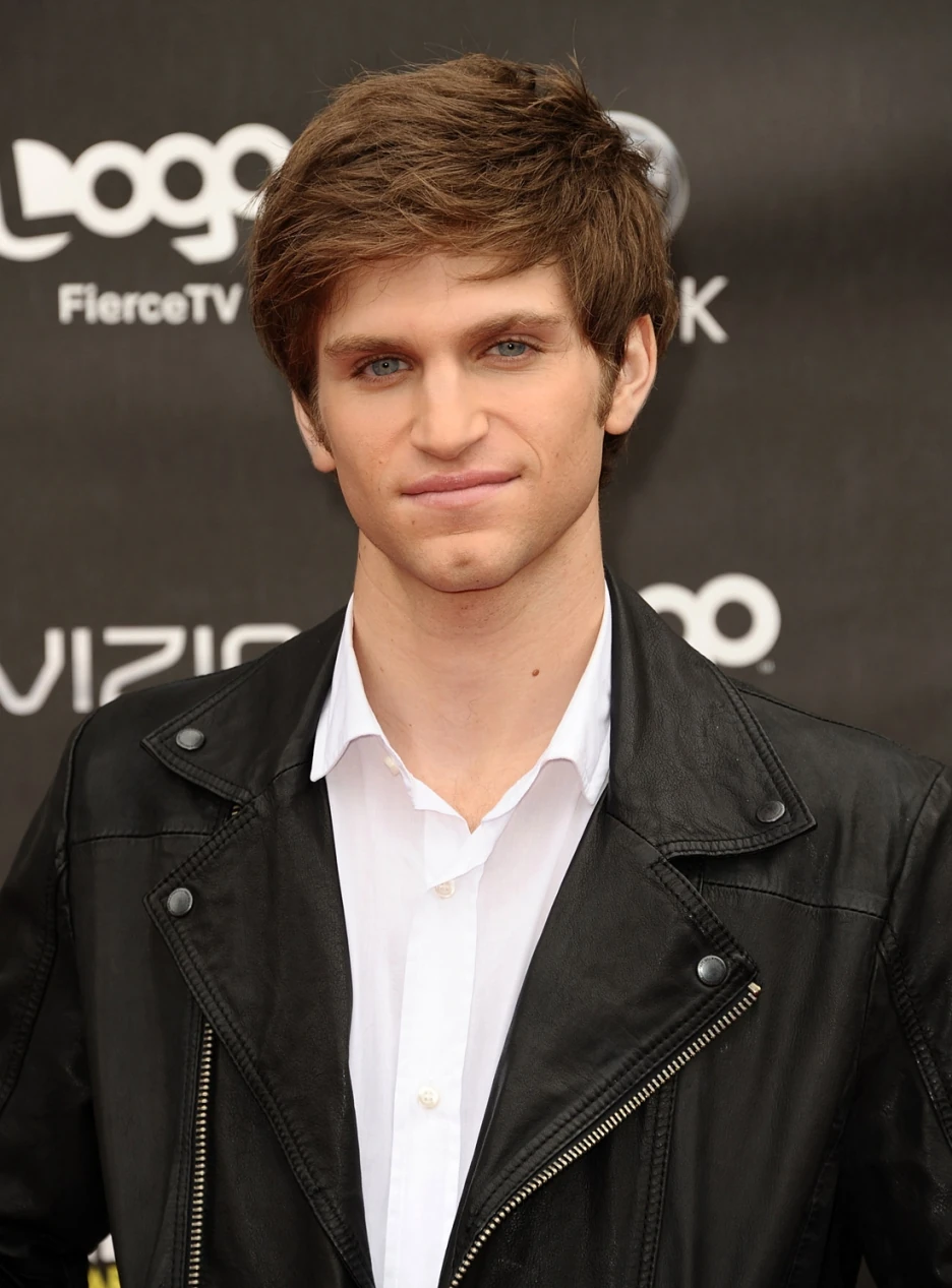 Keegan Allen Pretty Little Liars Wiki FANDOM powered by Wikia