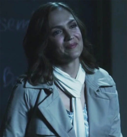 Veronica Hastings Pretty Little Liars Wiki FANDOM powered by Wikia Veronica Hastings Pretty Little Liars Wiki FANDOM powered by Wikia