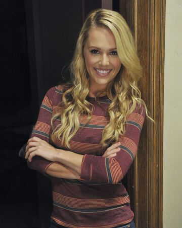 Kate Randall Pretty Little Liars Wiki Fandom