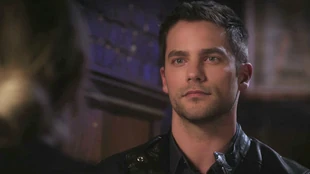 Noel Kahn  Pretty Little Liars Wiki  FANDOM powered by Wikia