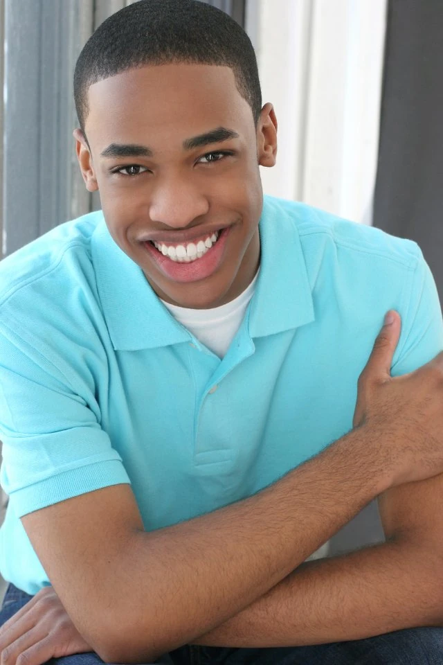 Titus Makin Jr. Pretty Little Liars Wiki FANDOM powered by Wikia