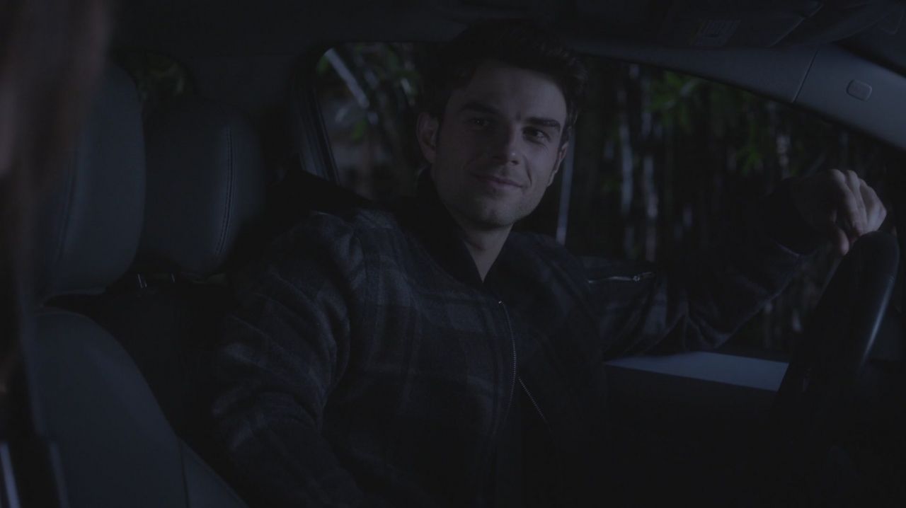 Dean Stavros | Pretty Little Liars Wiki | Fandom