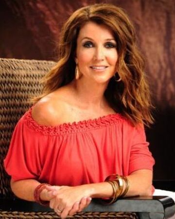 dixie carter wrestling