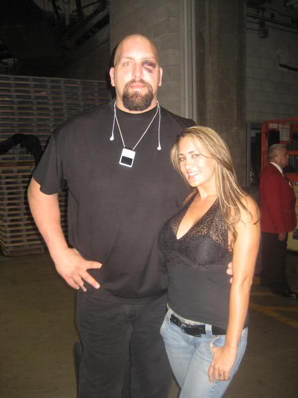 Image Trina Michaels And Big Show Pro Wrestling Fandom Powered By Wikia 5134