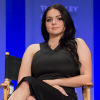 Ariel Winter Pro Wrestling Fandom
