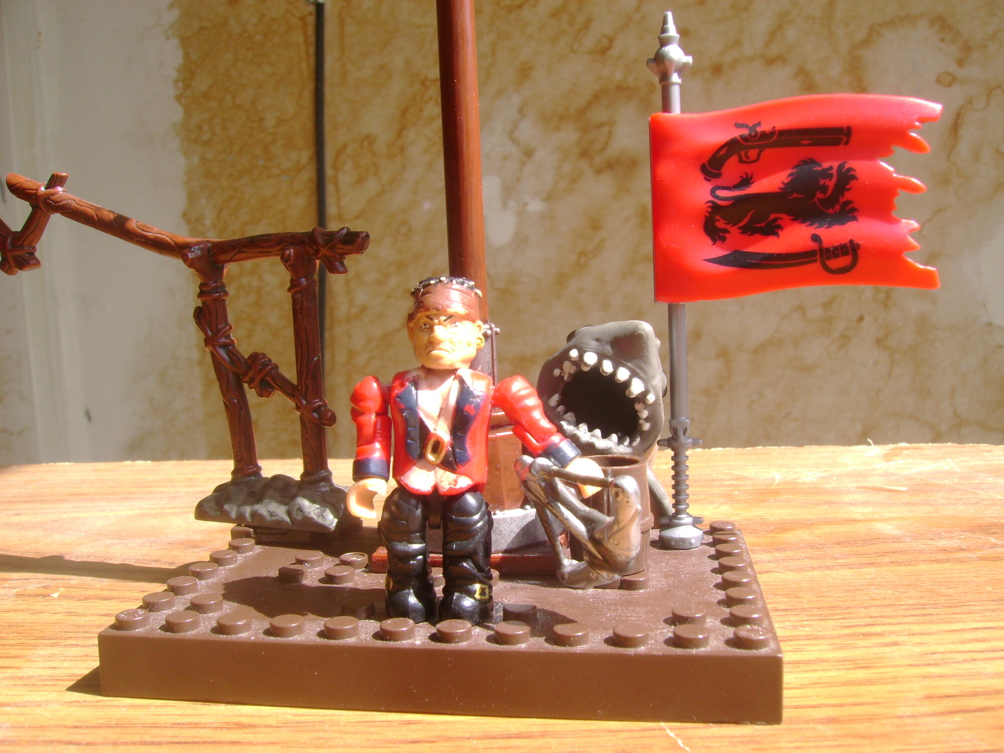 mega bloks pyrates figures