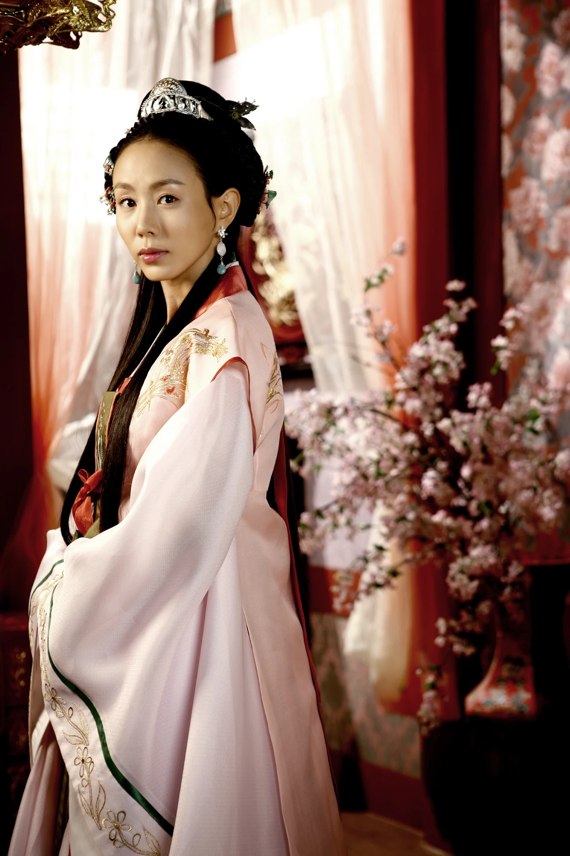 Park Ye-Jin | QueenSeonDuk Wiki | FANDOM powered by Wikia