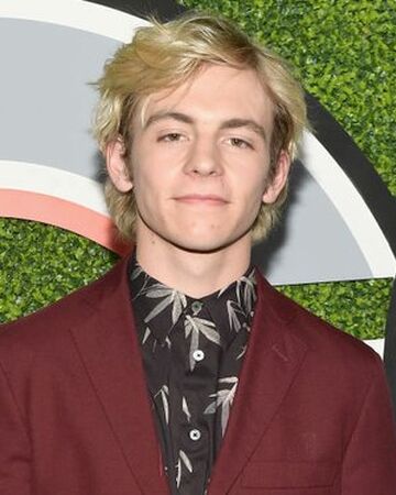 Ross Lynch