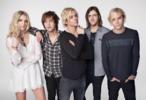 R5 R5 Wiki FANDOM Powered By Wikia - 500x343 - jpeg R5 Band How Many Have The Do Scd