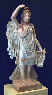 Sirena de Canosa s. IV adC (M.A.N. Madrid) 01