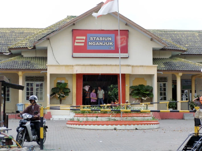 Stasiun Nganjuk  Kereta Api Indonesia Wiki  FANDOM 