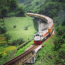 Kereta api Serayu Kereta Api Indonesia Wiki FANDOM Kereta api Serayu Kereta Api Indonesia Wiki FANDOM