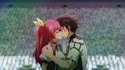 Ikki y Stella se besan
