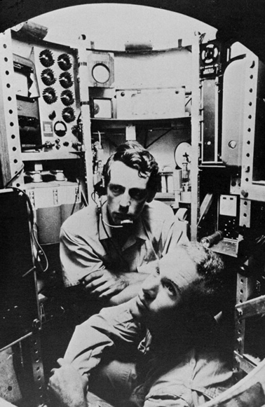 InsideREALbathysphere