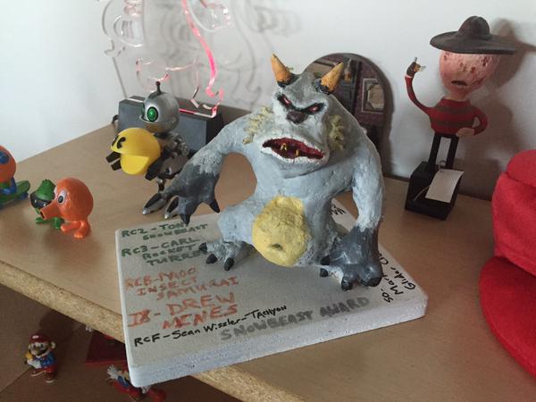 IMAGE(https://vignette.wikia.nocookie.net/ratchet/images/9/9f/Snowbeast_award.jpg/revision/latest?cb=20150927114238)