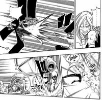 Requin using his anchor and Dark Bring