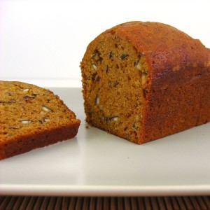 Pumpkin-hazelnut-tea-cake