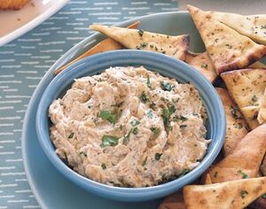 Caramelized-onion-dip-with-cilantro-965194l1