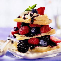 Fresh-berry-napoleons-R074576-ss