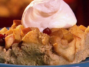BI0208-1 Apple-Cranberry-Bread-Pudding s4x3 lg