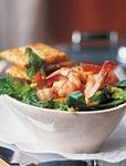 Spinach salad with shrimp