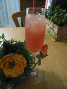 Cocktail rum daisy