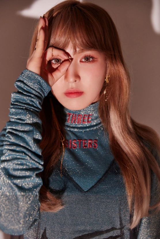 Wendy Red Velvet Peek A Boo